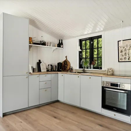 Scandinavian Bohemian On Protected Land Feriehus Dronningmølle